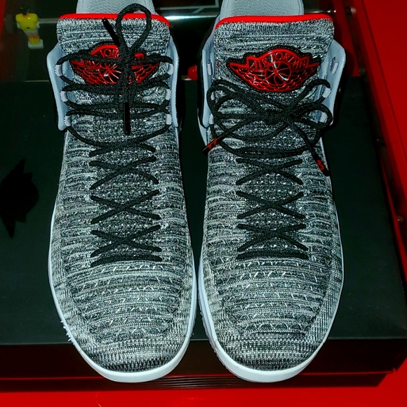 Air Jordan XXXll - Picture 8 of 10